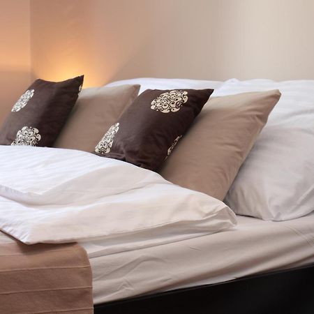 Glam House Apartments Poznan Bagian luar foto