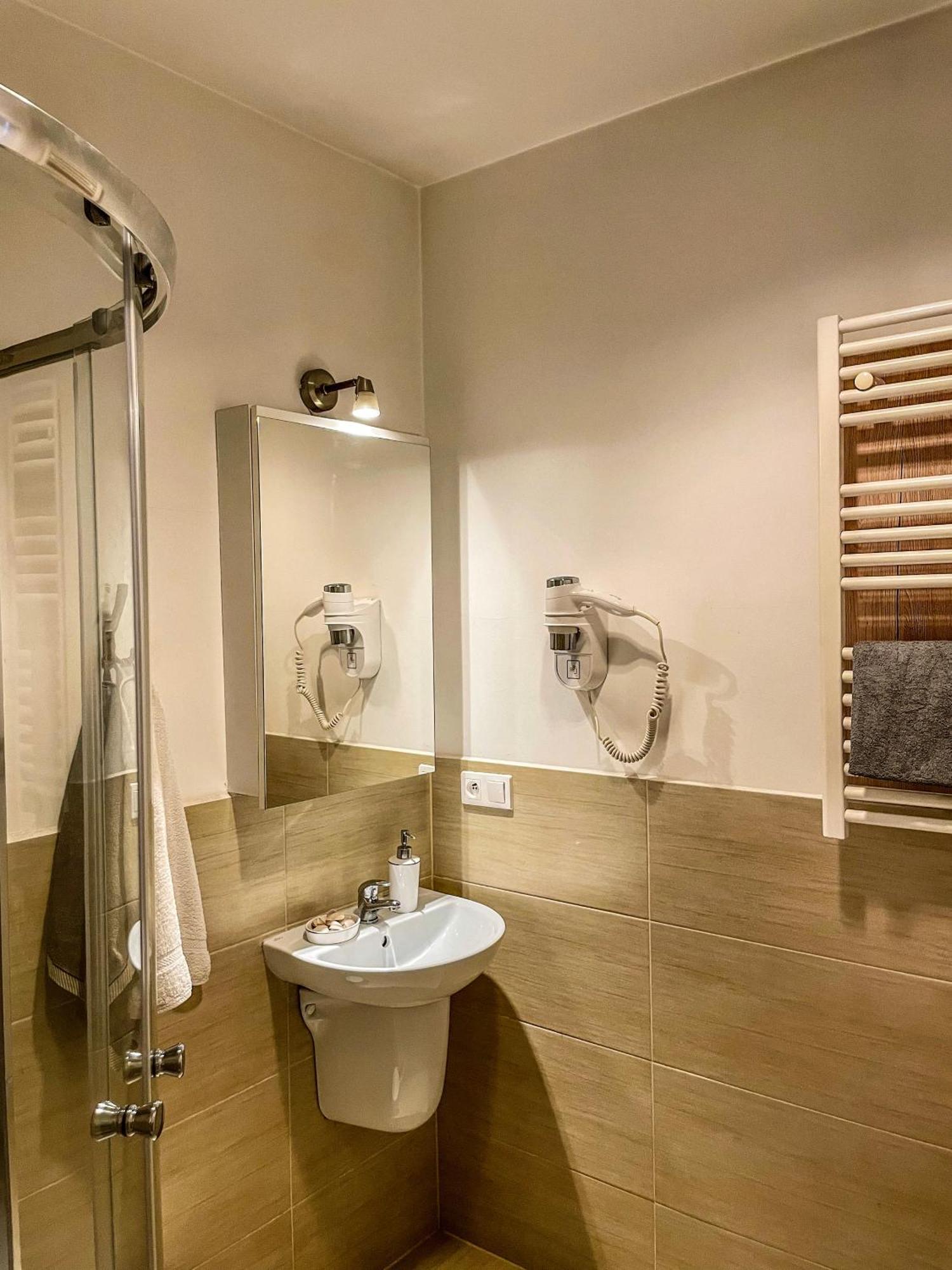 Glam House Apartments Poznan Bagian luar foto