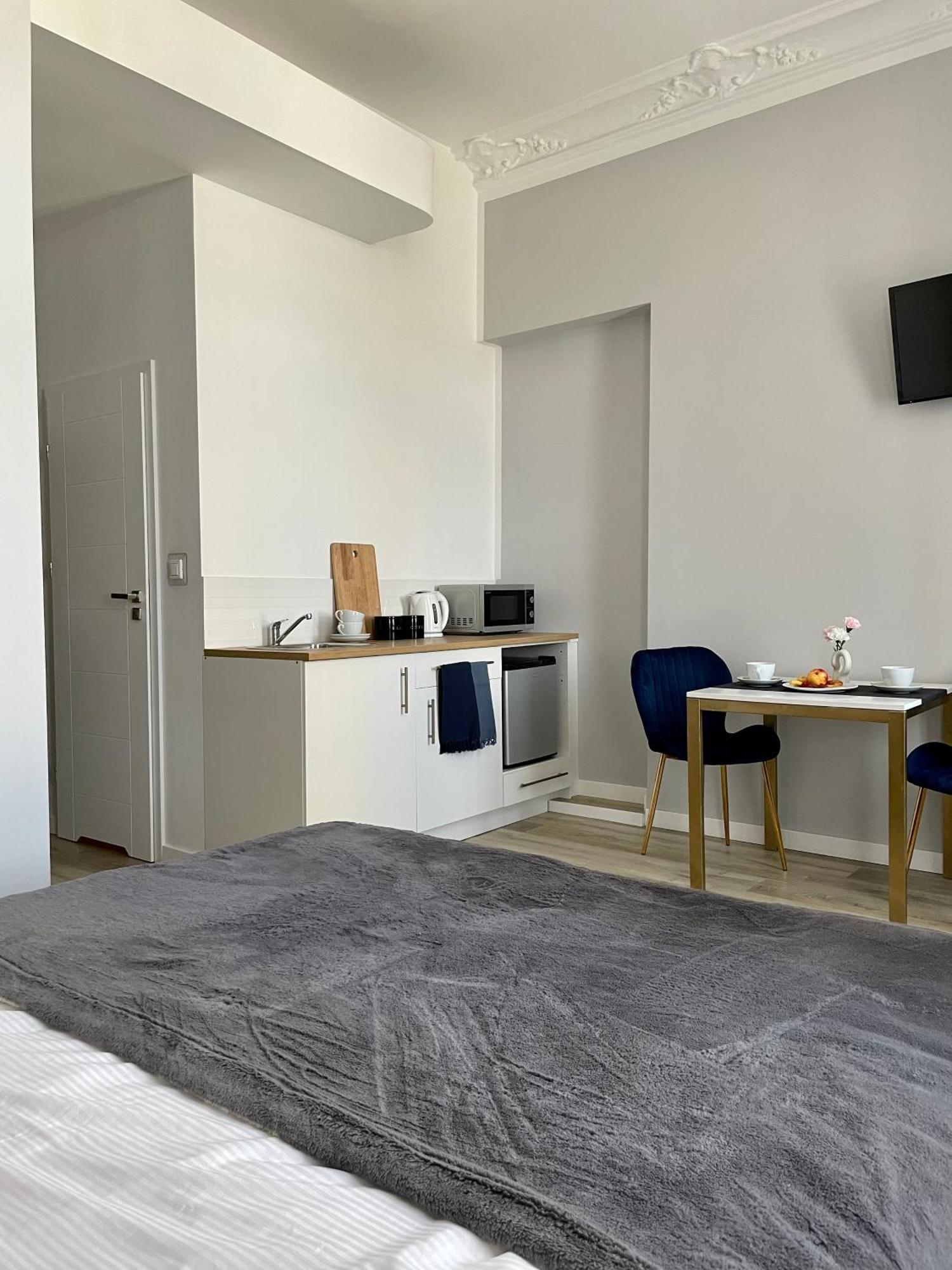 Glam House Apartments Poznan Bagian luar foto