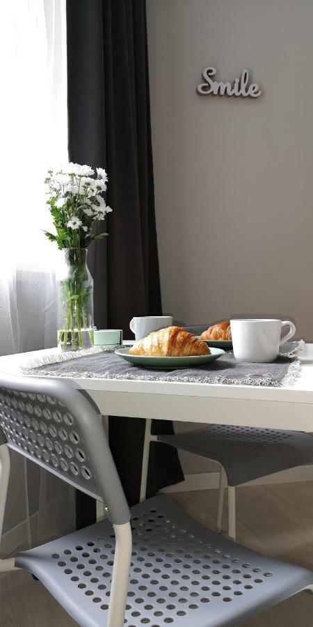 Glam House Apartments Poznan Bagian luar foto